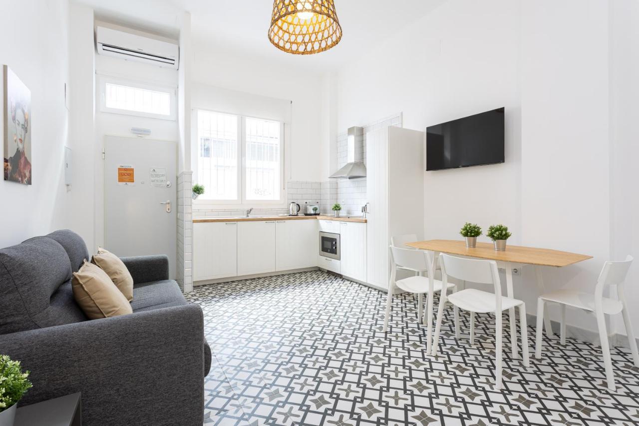 Holidays2Malaga Picasuss Loft New Built Close Huelin Beach And Promenade Esterno foto