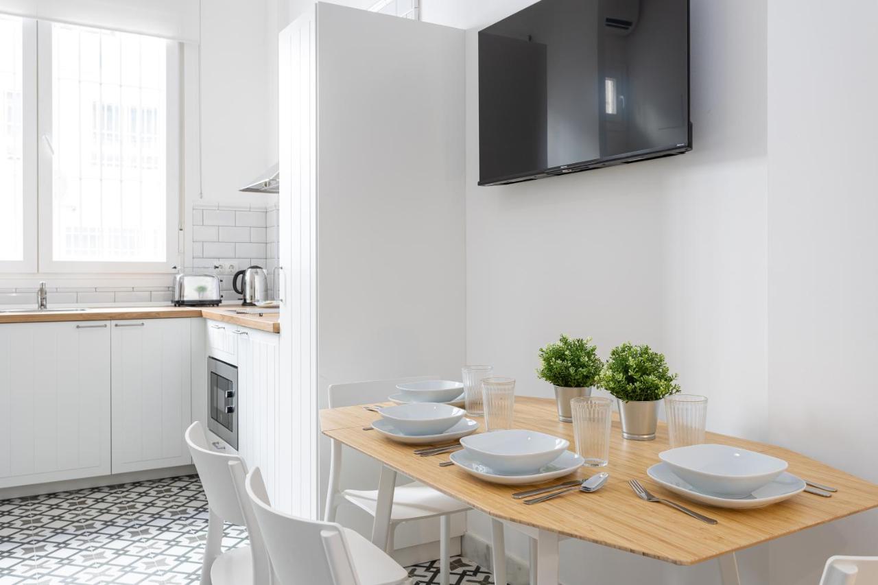 Holidays2Malaga Picasuss Loft New Built Close Huelin Beach And Promenade Esterno foto