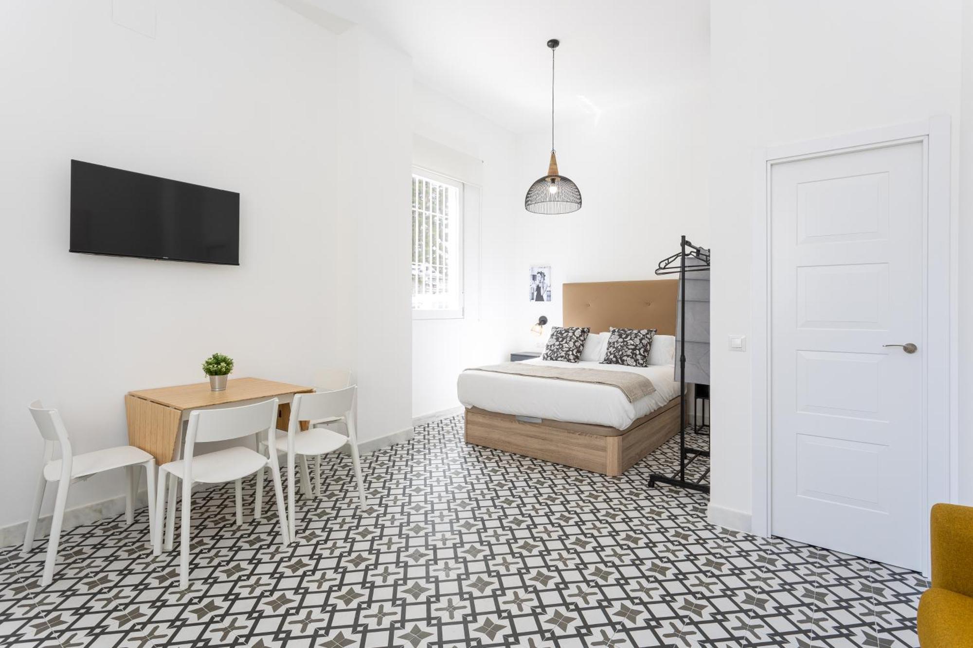 Holidays2Malaga Picasuss Loft New Built Close Huelin Beach And Promenade Esterno foto