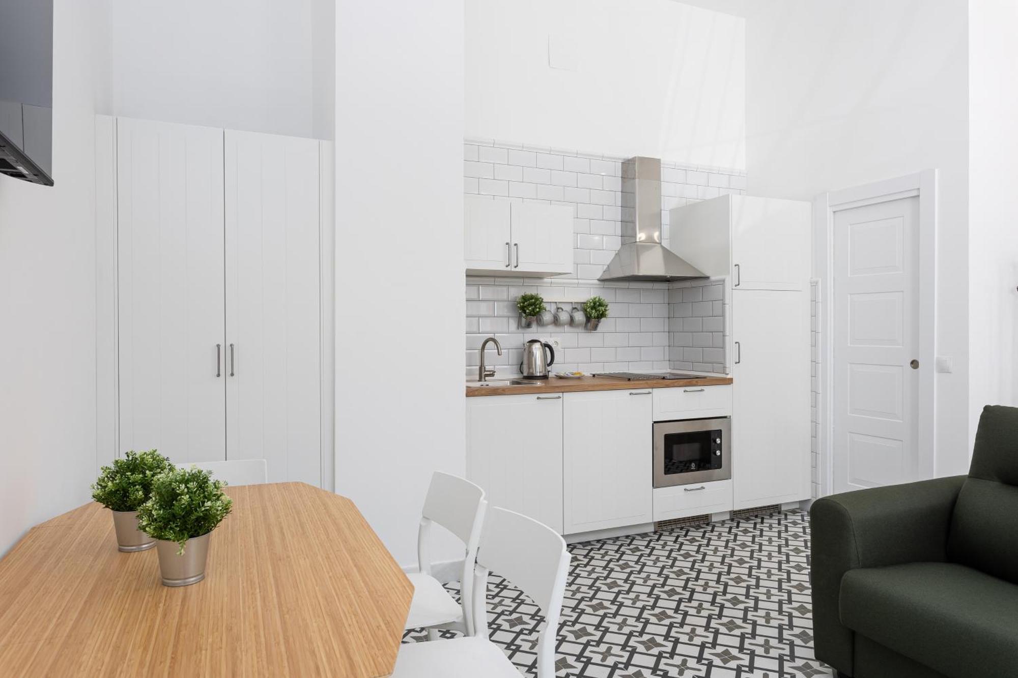 Holidays2Malaga Picasuss Loft New Built Close Huelin Beach And Promenade Esterno foto