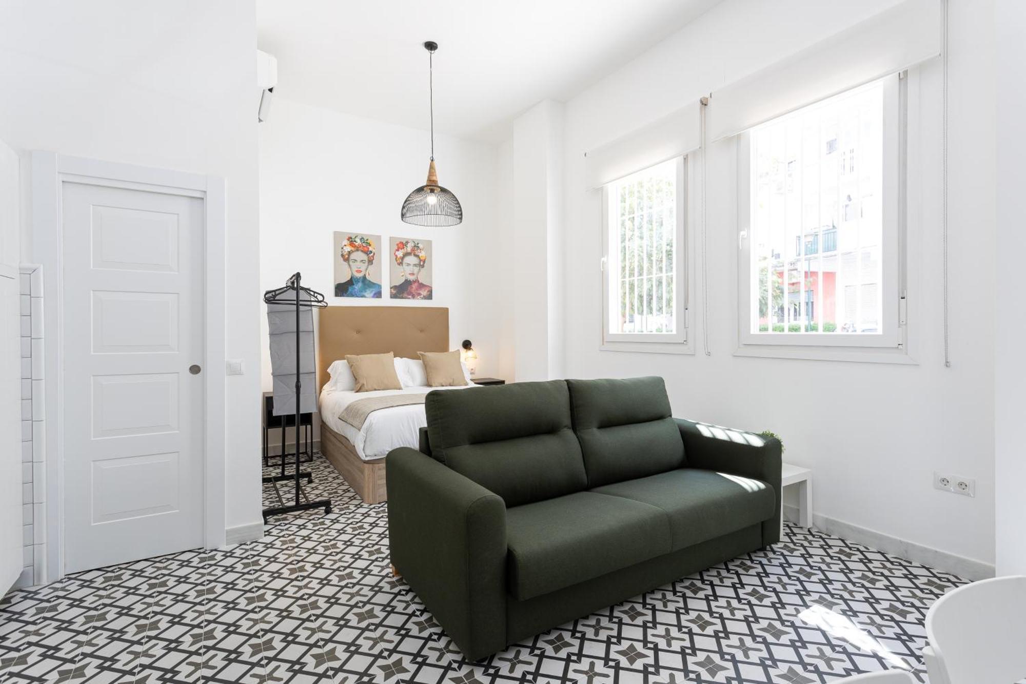 Holidays2Malaga Picasuss Loft New Built Close Huelin Beach And Promenade Esterno foto
